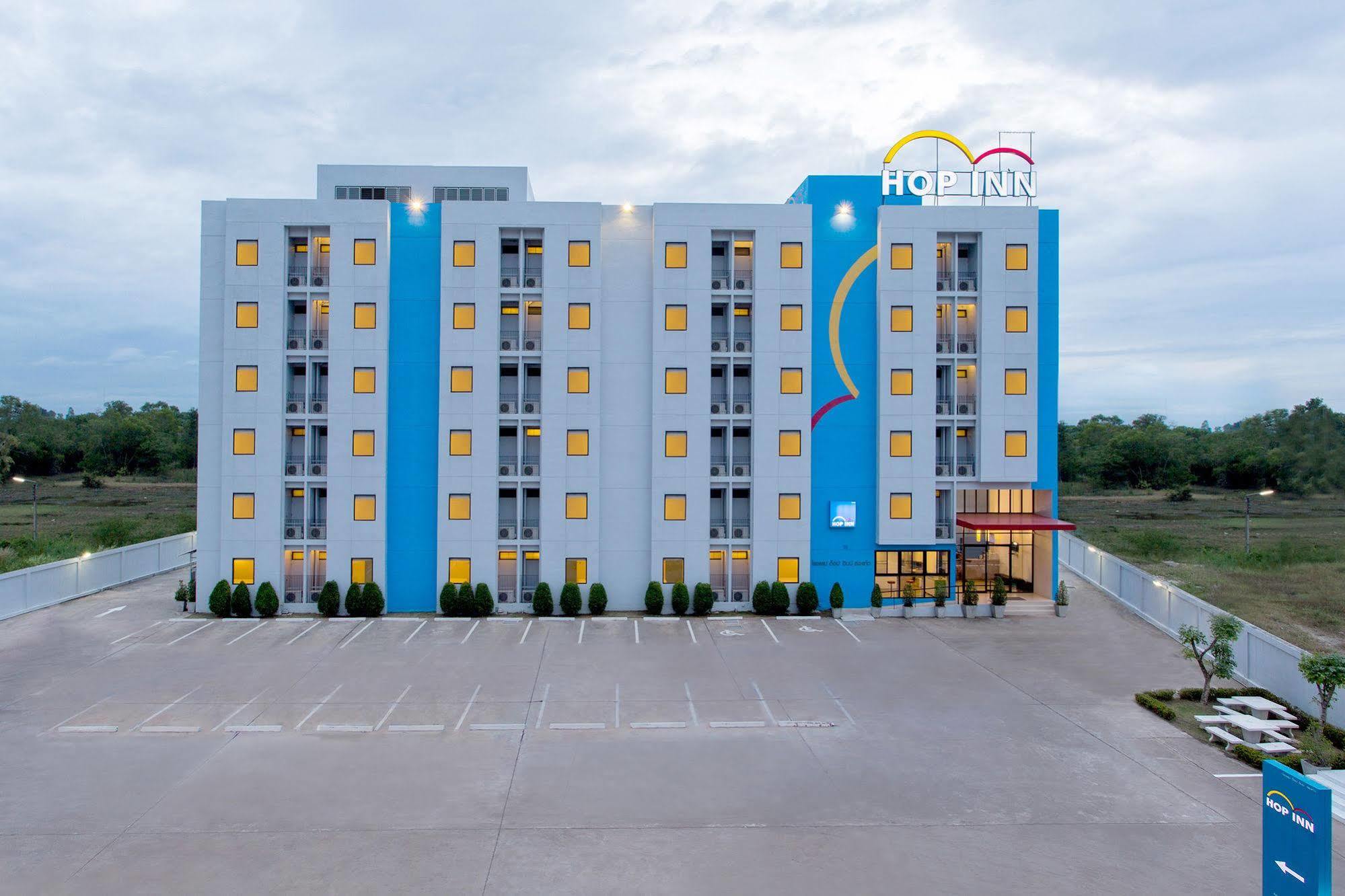 Hop Inn Sa Kaeo Exterior photo